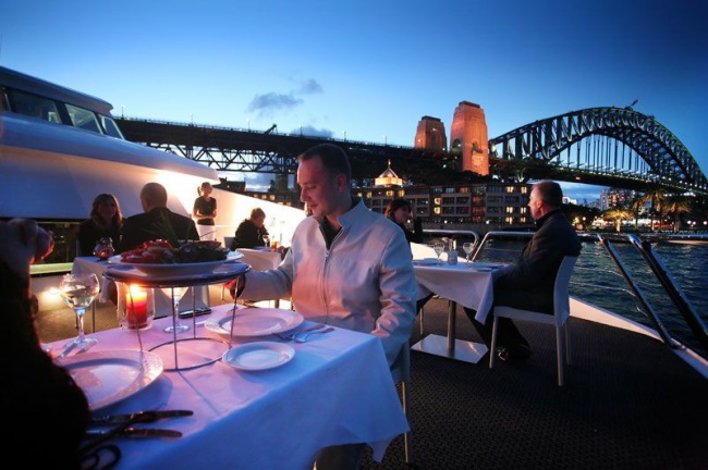 Sydney Harbour Dinner Cruise